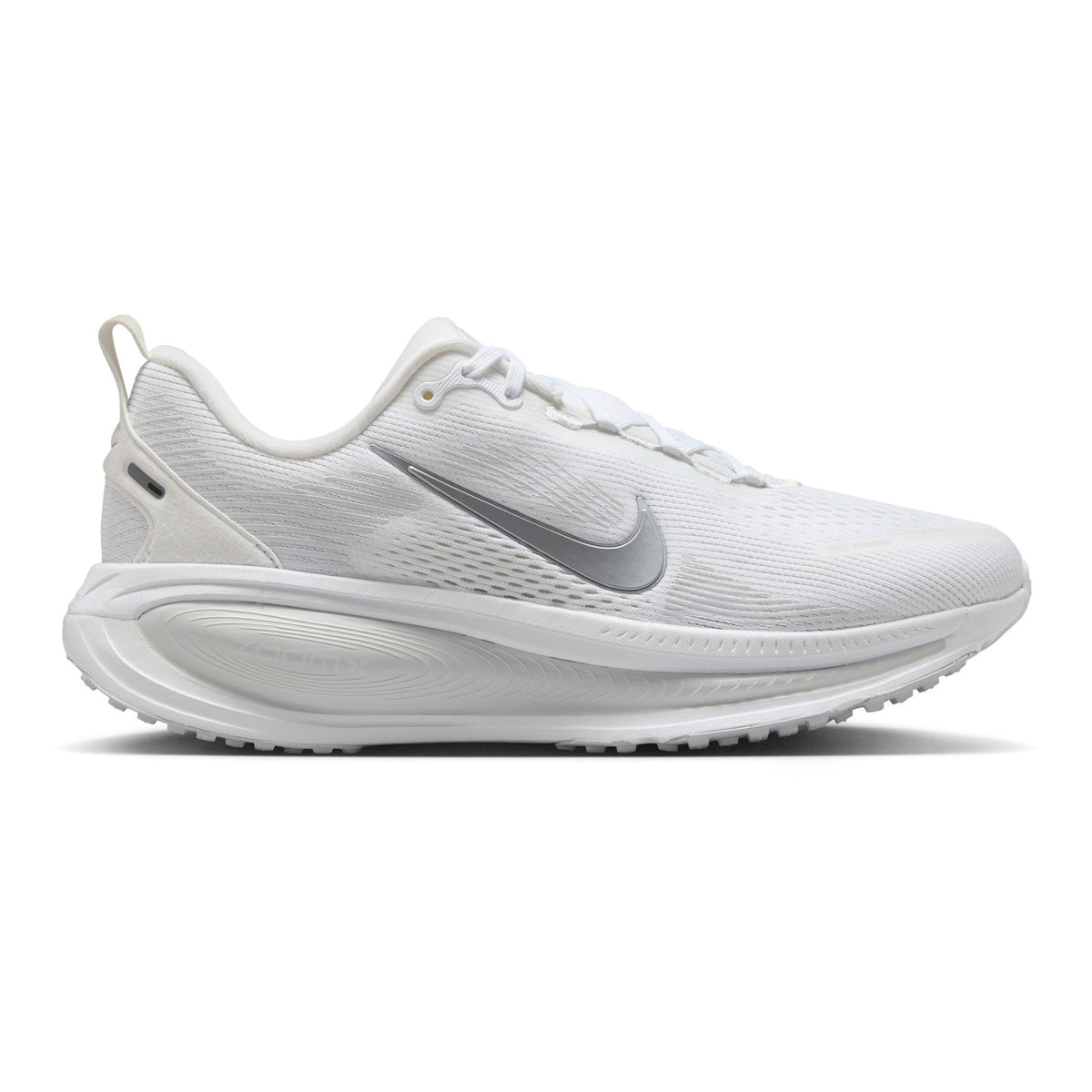 Nike Vomero 18 Neutral running shoe Women - white, silver