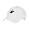 white_5677
