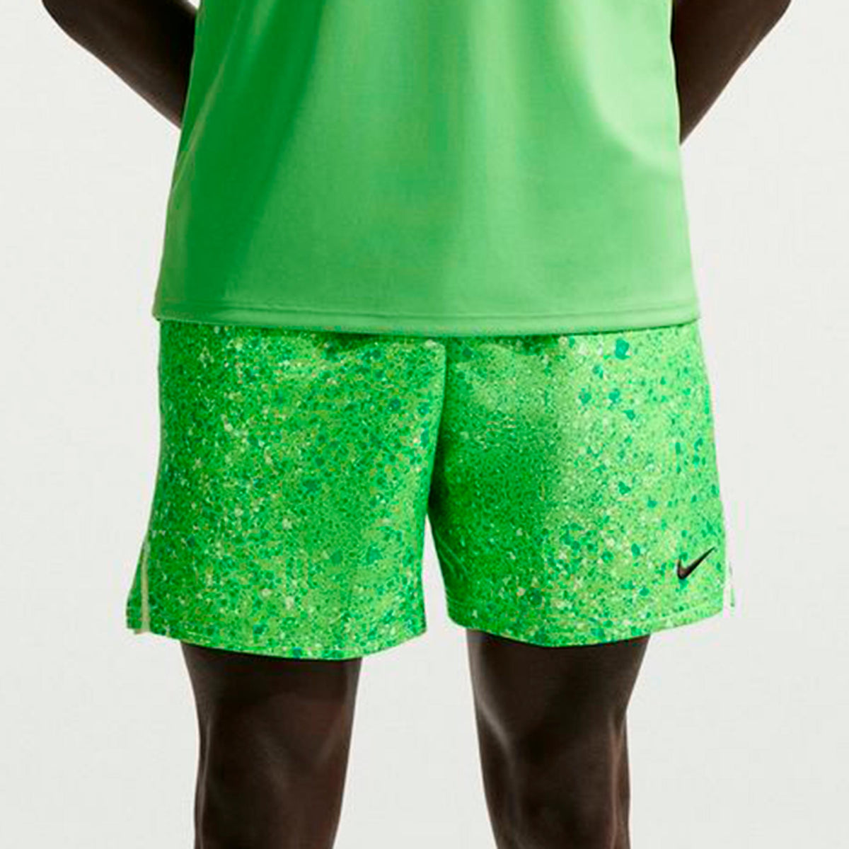 Nike Court Dri-Fit Victory 7in Shorts Men-green