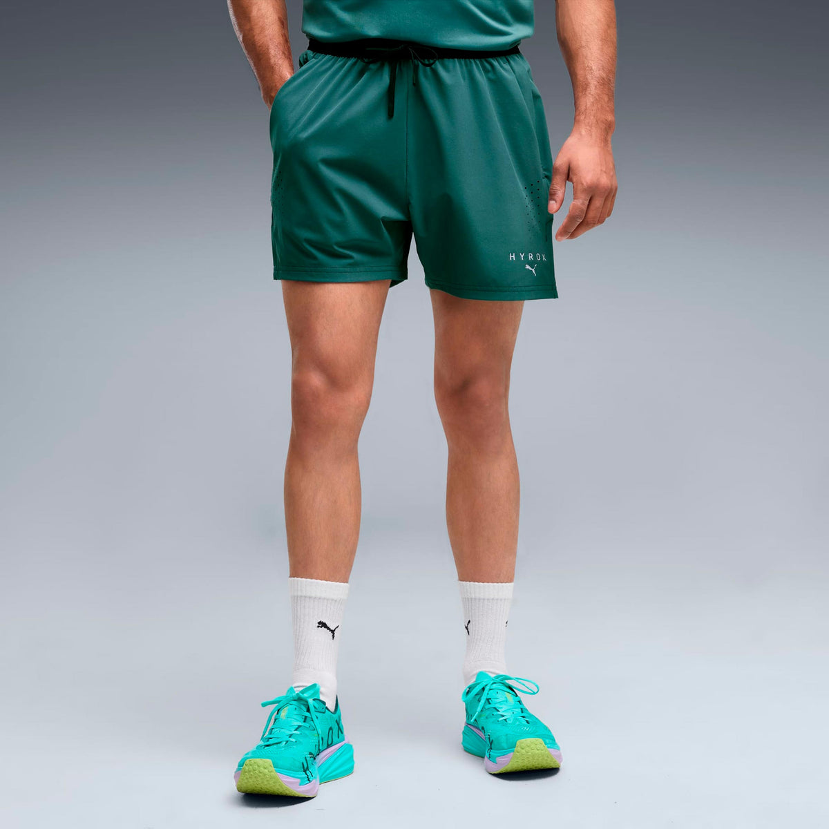 Puma HYROX PWRMODE 5in  Running shorts Men - green