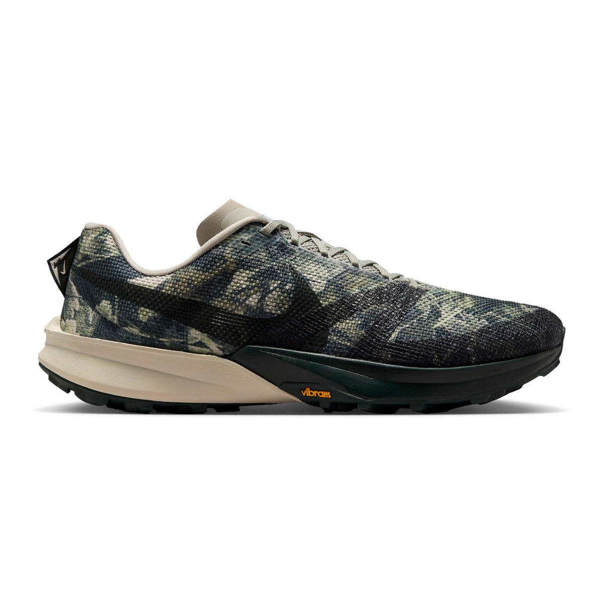 Nike Kiger 10 Trail running shoe - olive, green